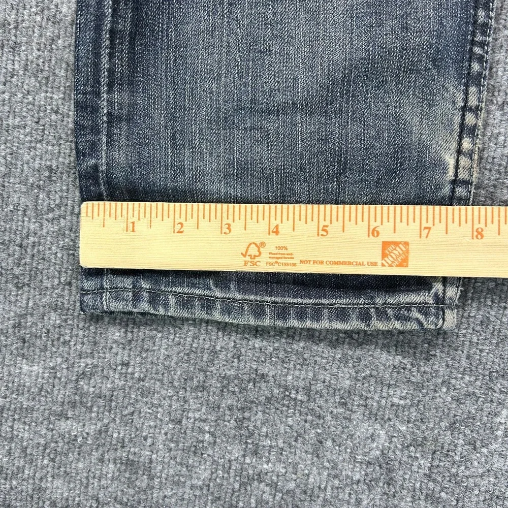 Vintage Levi's 504 Straight Jeans Men's Faded Blue Denim Pockets Classic - 34X34